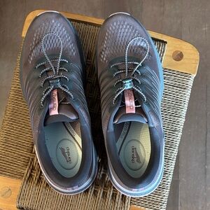 Dansko Propel, mauve, pink, gray, women’s sneakers, 39 (7.5-8)